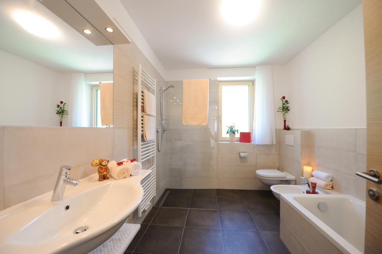Suvendes Apartments プラート・アッロ・ステルヴィオ 部屋 写真